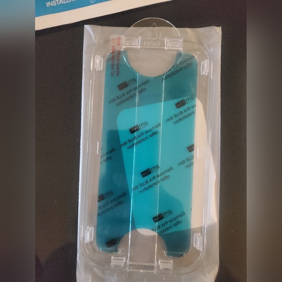amFilm OneTouch Glass Screen Protector for iPhone 15 - Picture 3 of 7